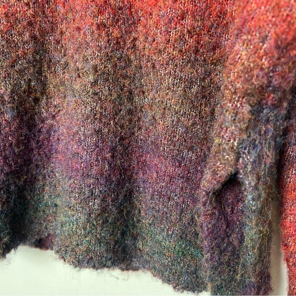 Natural Life Women’s Red Gradient Multicolor V Neck Sweater Size Small Cozy - Picture 3 of 9